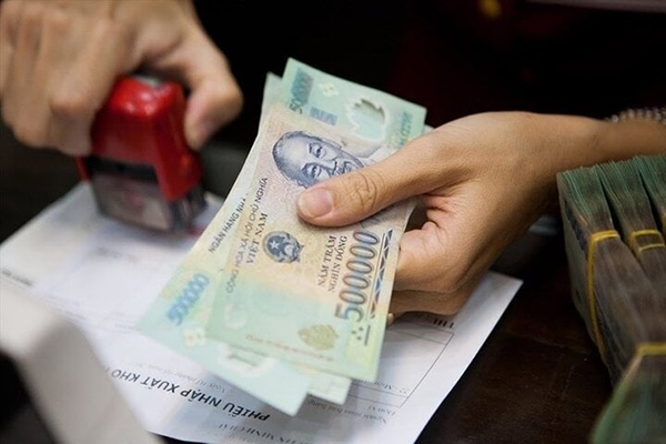 Chồng thích uống rượu bỗng ‘ngoan hiền’ suốt cả Tết, vợ vui như mở cờ-2