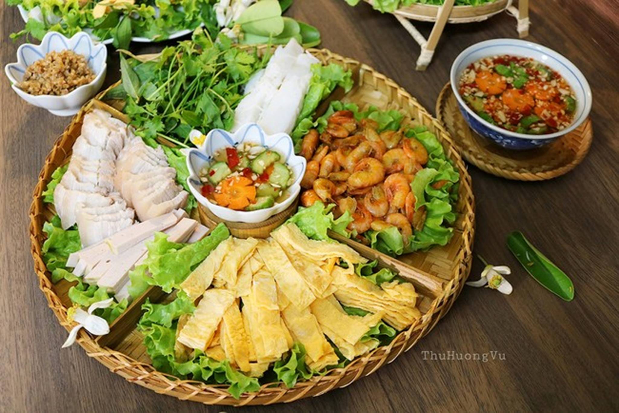 Diếp cuốn - Món ăn tinh tế cho mâm cơm ngày Rằm tháng Giêng ngập tràn hương xuân-2