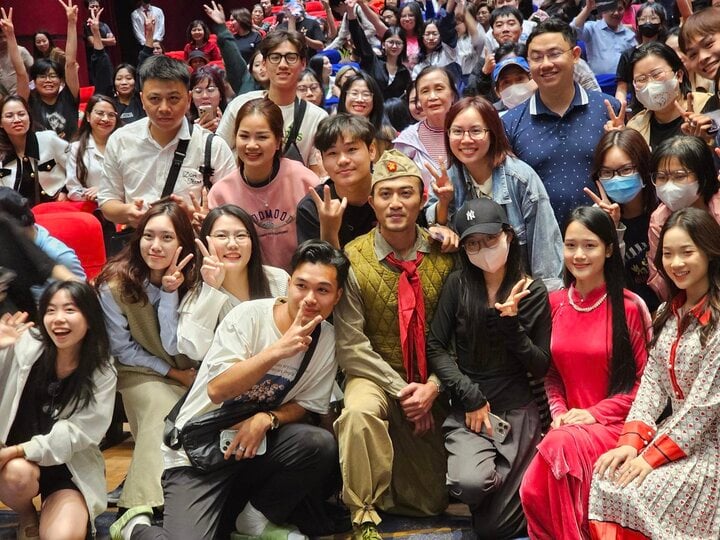 Đào, phở và piano vượt mốc 1 tỷ đồng, Bộ VHTTDL chỉ đạo phổ biến phim nhà nước-1