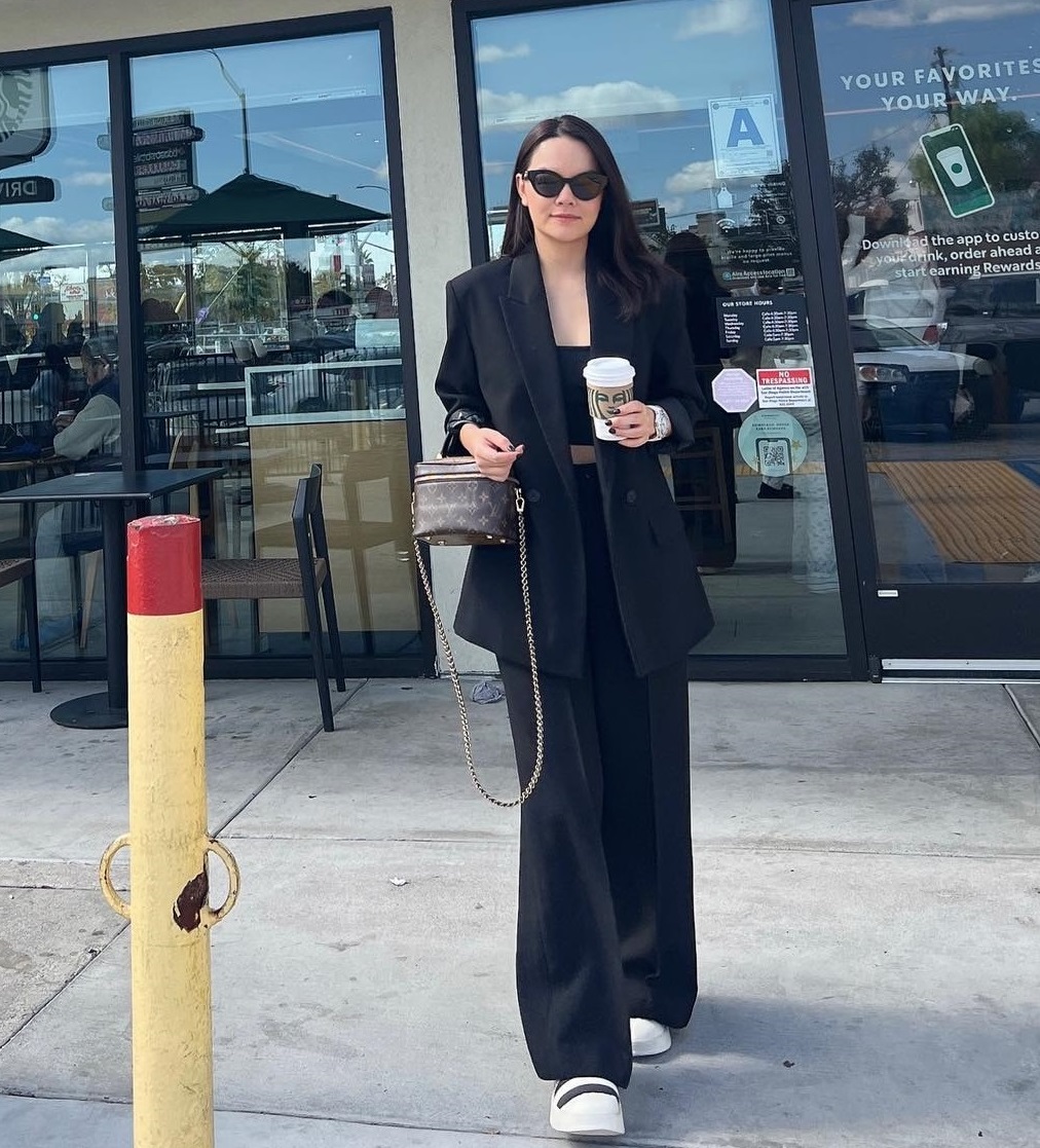 Phạm Quỳnh Anh trẻ trung ở tuổi 40 nhờ thường xuyên diện 4 món thời trang-2