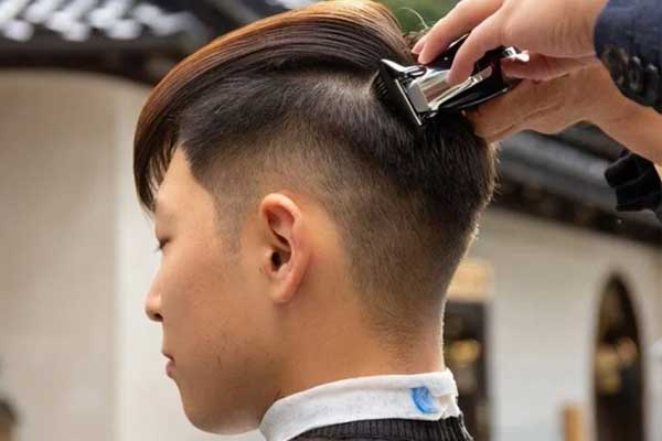 Cắt tóc vào mùng 2 Tết, chàng trai bị người mợ mê tín kiện ra tòa-1