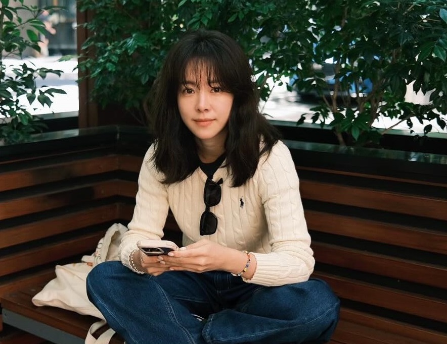 4 kiểu tóc ngang vai giúp phụ nữ trên 40 tuổi thăng hạng nhan sắc-10