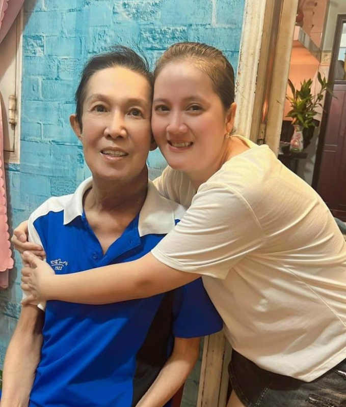 Lễ giỗ đầu cố NSƯT Vũ Linh: Hồng Loan chuẩn bị tươm tất, Bình Tinh - Vũ Luân tề tựu-7