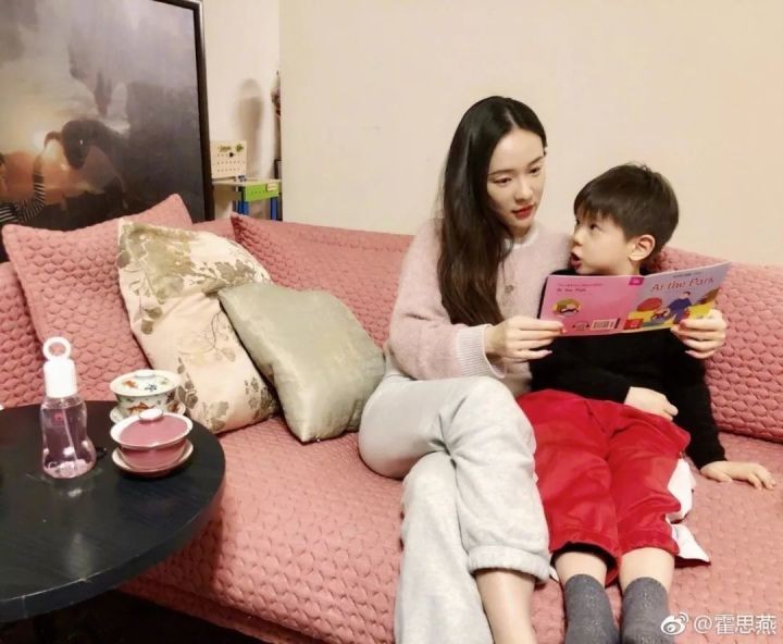 Nếu chỉ có một chiếc mặt nạ dưỡng khí, con sẽ cho bố hay mẹ?, câu trả lời của đứa trẻ khiến cả hội trường vỗ tay-2