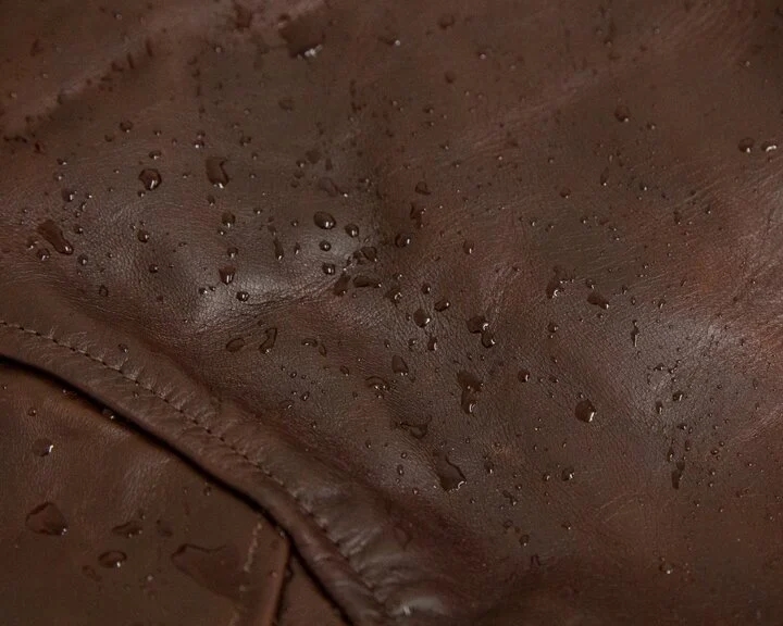 Phân biệt áo da thật và giả-3