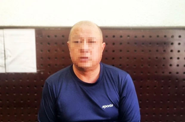 Thông chốt” kiểm tra nồng độ cồn, dùng gậy sắt đánh gãy tay cảnh sát-1