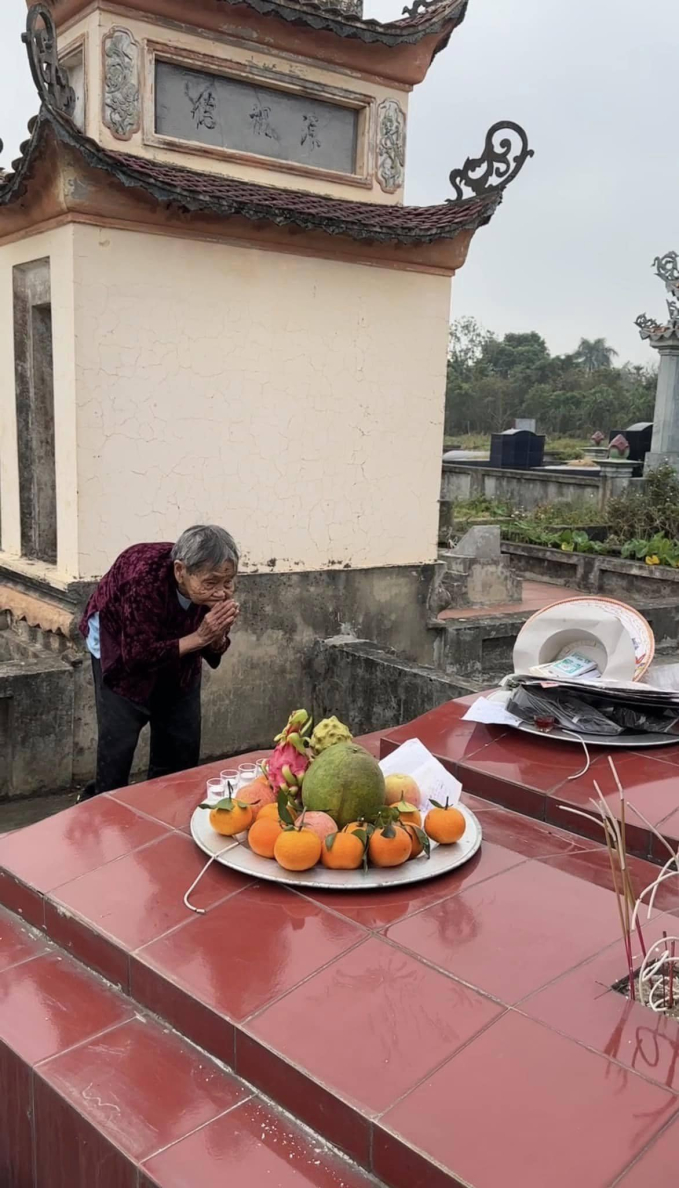 Xúc động lời nói của cụ bà 103 tuổi vượt hơn 300km về quê giỗ mẹ: Con nhớ mẹ nhiều lắm, có lẽ đây là lần cuối cùng-2