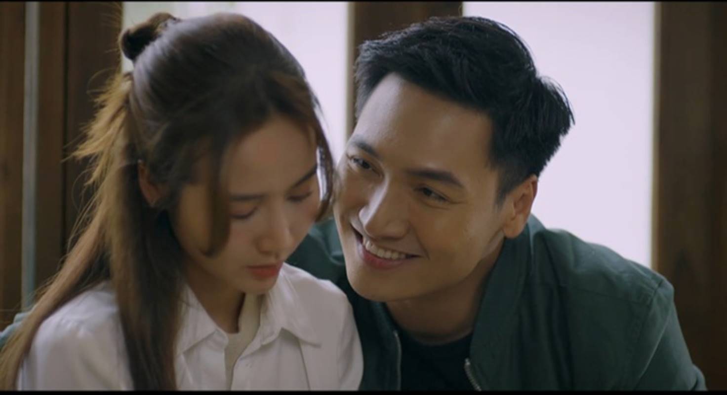 Phim của Mạnh Trường, Huyền Lizzie bị phản ứng-4