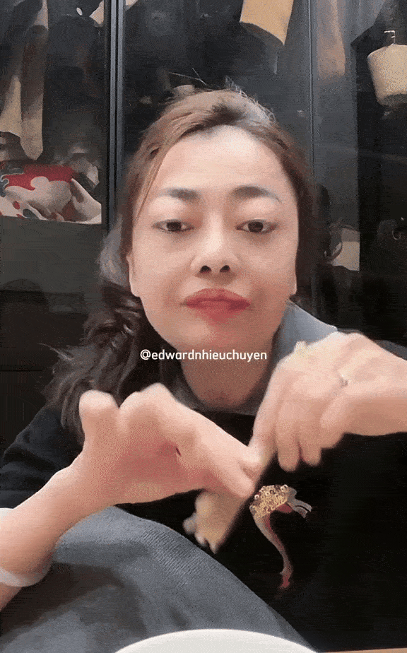 Bà hàng xóm bén” nhất phim Mai tiết lộ cát xê cho 5 phút xuất hiện, hé lộ mối quan hệ với Trấn Thành ở hiện tại-2