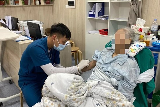 Liệt nửa người, nhồi máu não do lơ là điều trị cao huyết áp