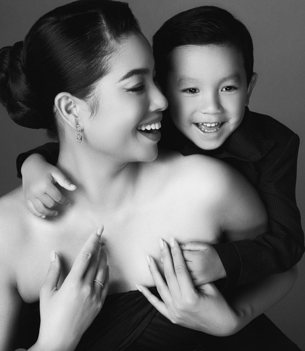 Hậu công khai danh tính chồng đại gia, Phạm Hương khéo phát cẩu lương bằng 1 chi tiết trong biệt thự ở Mỹ-6