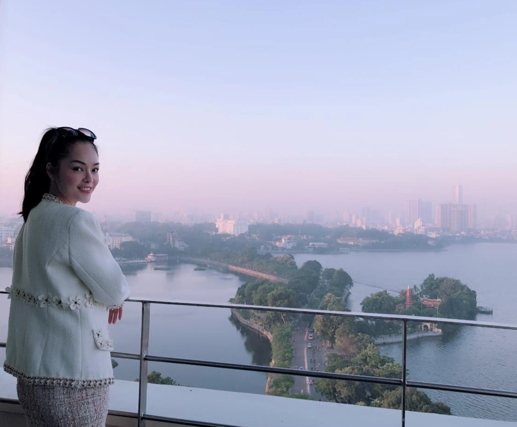 Dương Cẩm Lynh: Nếu không vững, tôi đã sa ngã trước những lời chào mời-5