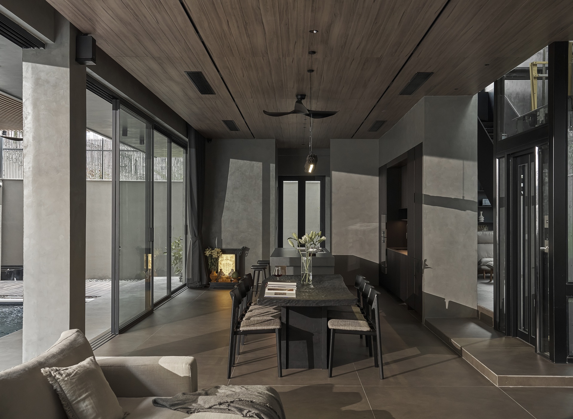 Vợ chồng 9X xây biệt thự có bể bơi, không gian sang trọng đẹp mê-8