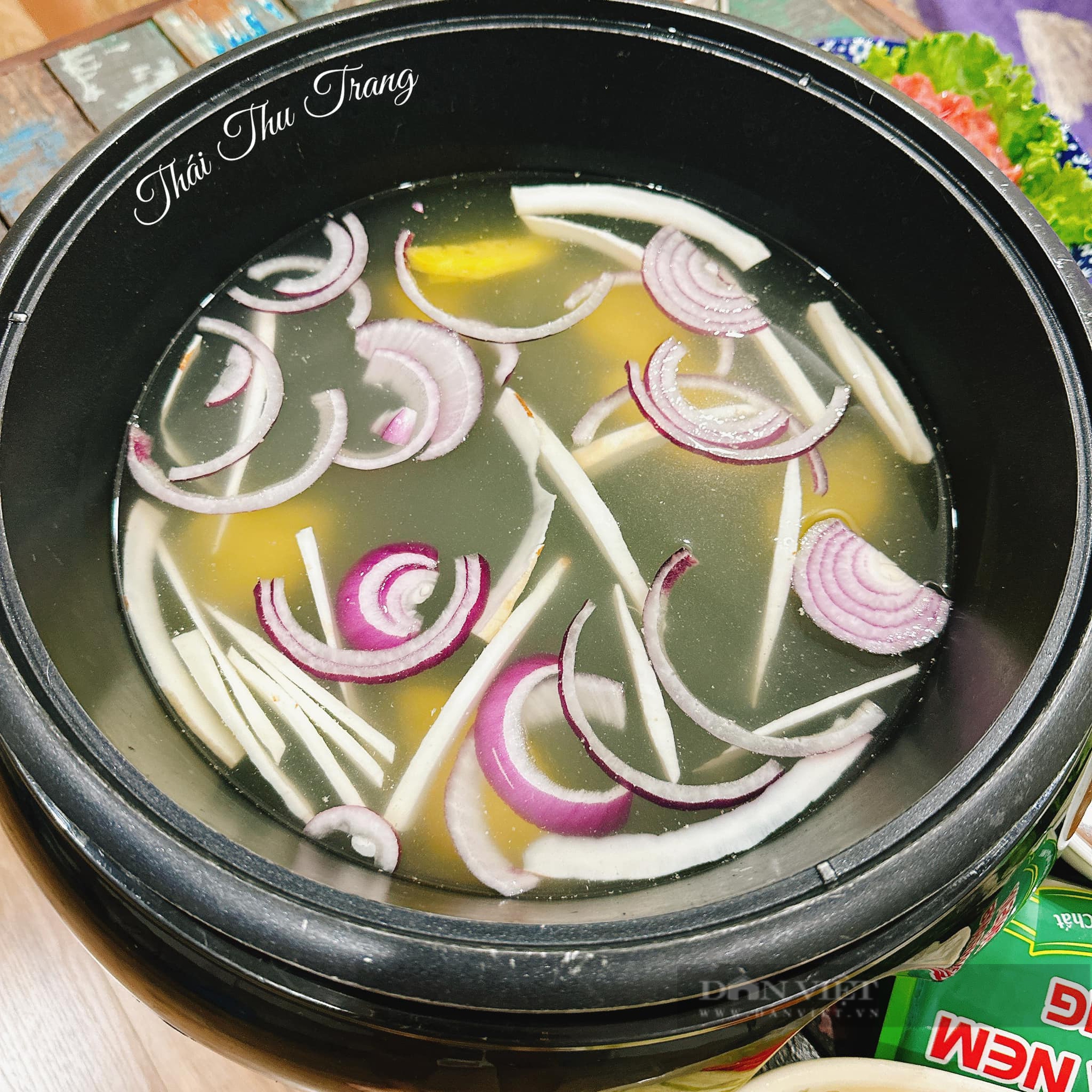 Loại thịt có sắt cao hơn thịt gà và cá, ăn nhiều bổ máu, đem nhúng dấm thành món siêu ngon-5