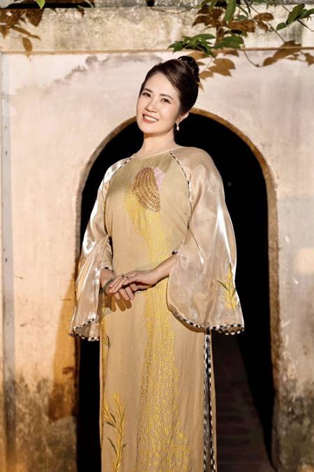 Cơ ngơi ngoài đời xịn sò của bà bán phở trong Đào, phở và piano”-2