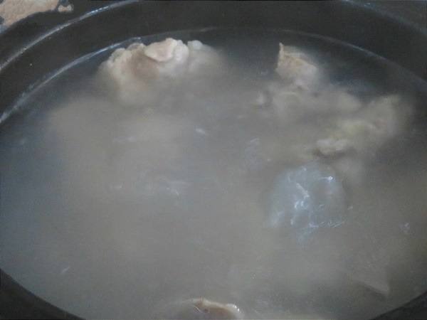 Phụ nữ bước vào tuổi trung niên nên ăn nhiều món này, vừa nhuận tràng, ngăn ngừa loãng xương lại thơm ngon, bổ dưỡng-4