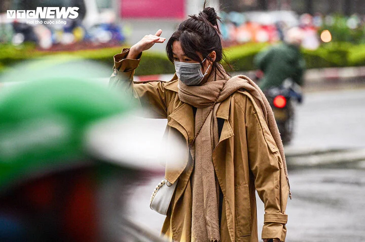 Tuần này, miền Bắc đón liên tiếp hai đợt không khí lạnh, mưa rét kéo dài-1