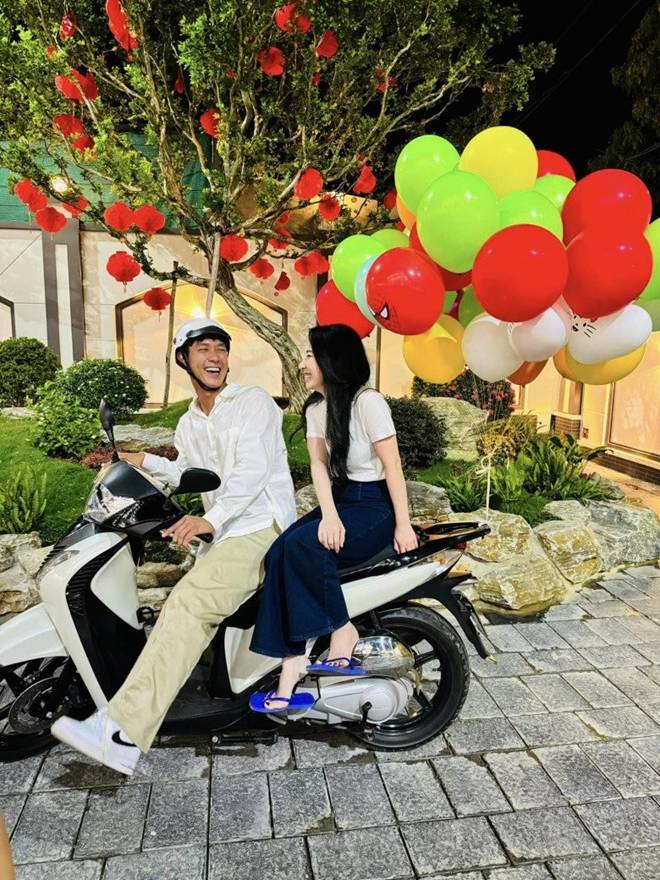 Hé lộ cơ ngơi mới mà Lê Dương Bảo Lâm xây vì mẹ vợ quá cố, nam diễn viên mua nhiều nội thất đắt đỏ-2