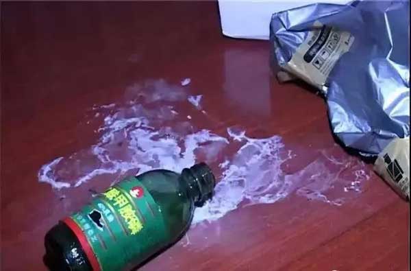 Mẹ đột ngột qua đời, câu nói của con trai 12 tuổi giúp cảnh sát vạch trần tội ác của tên chồng vờ lương thiện-2