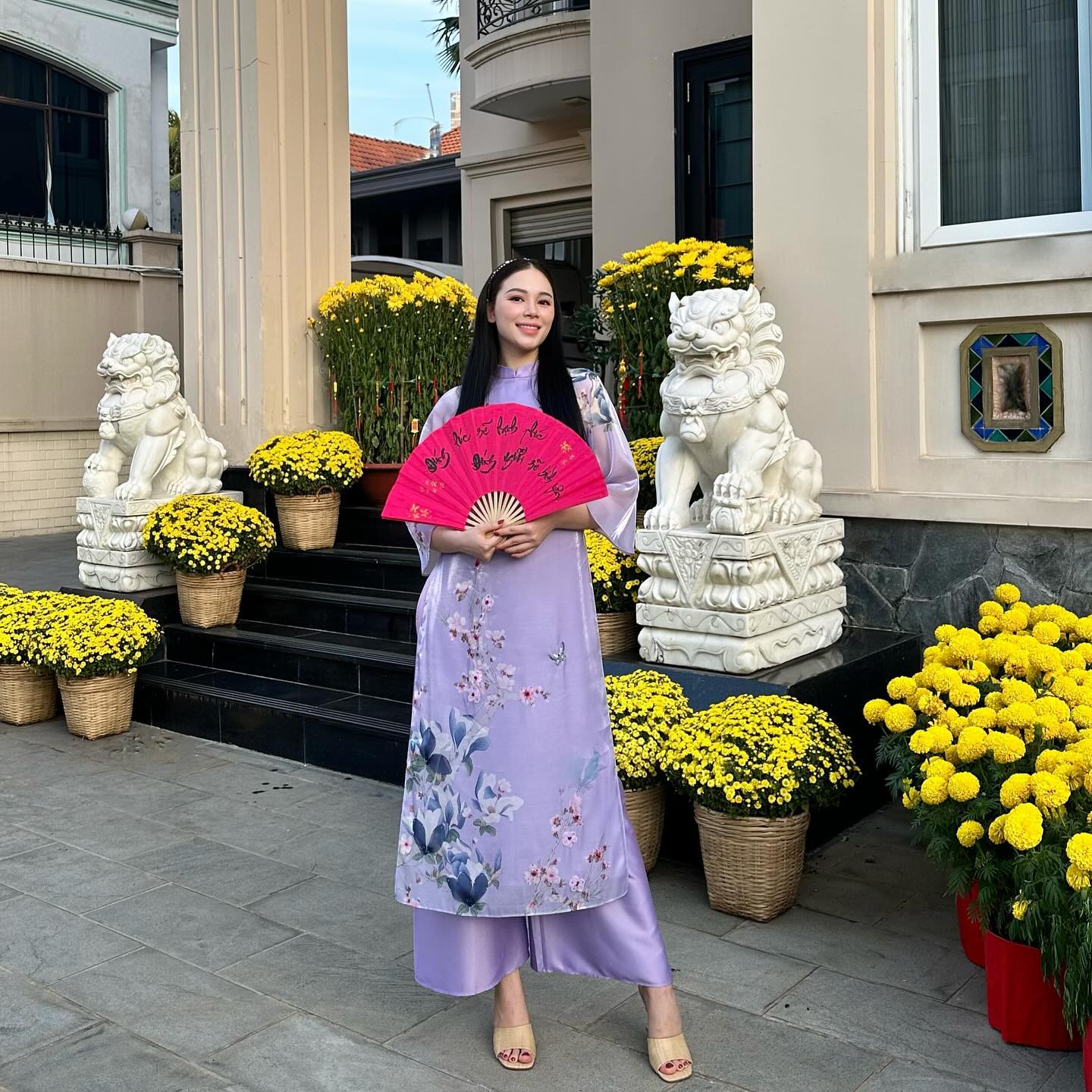 4 mẫu giày yêu thích của Tăng Thanh Hà và Linh Rin: Tôn dáng tối đa, chuẩn sang xịn mịn-4