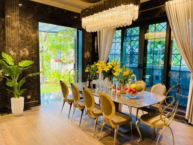 Khối bất động sản khủng của Lã Thanh Huyền: Nhà ven sông 60 tỷ lãng mạn, cơ ngơi ở biển tựa dinh thự xa hoa-13