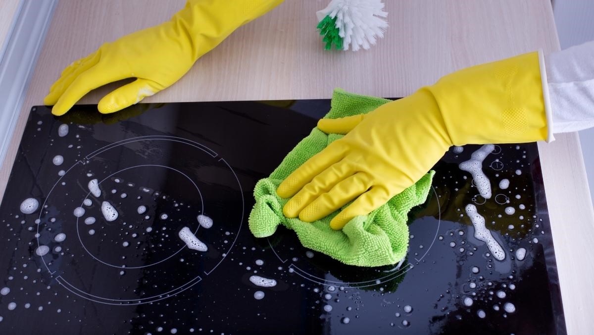 Nhận nhà từ khách thuê, gia chủ bối rối khi phát hiện chi tiết ở bếp từ: Phải giải quyết như thế nào?-2