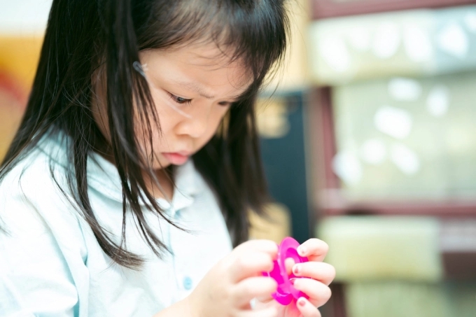 Hiệu ứng đuổi rắn” và bài học dạy con hữu ích cho hàng triệu cha mẹ: Không muốn con cái đối đầu, cần lưu ý điều quan trọng này-1