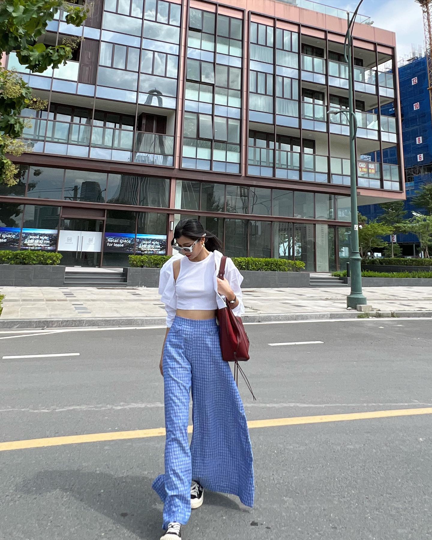 5 mỹ nhân Việt lười mặc váy nhưng bù lại có phong cách diện quần dài đẹp mê-17