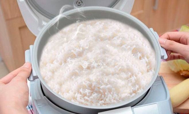Khi nồi cơm điện nấu cơm bị sống, nguyên nhân là gì?-1