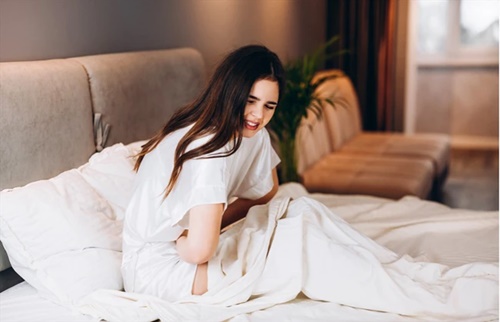 Phụ nữ dưới 30 tuổi có kinh nguyệt kiểu này dễ bị suy giảm nội tiết, ăn 5 món giúp buồng trứng khỏe, dễ mang thai-2