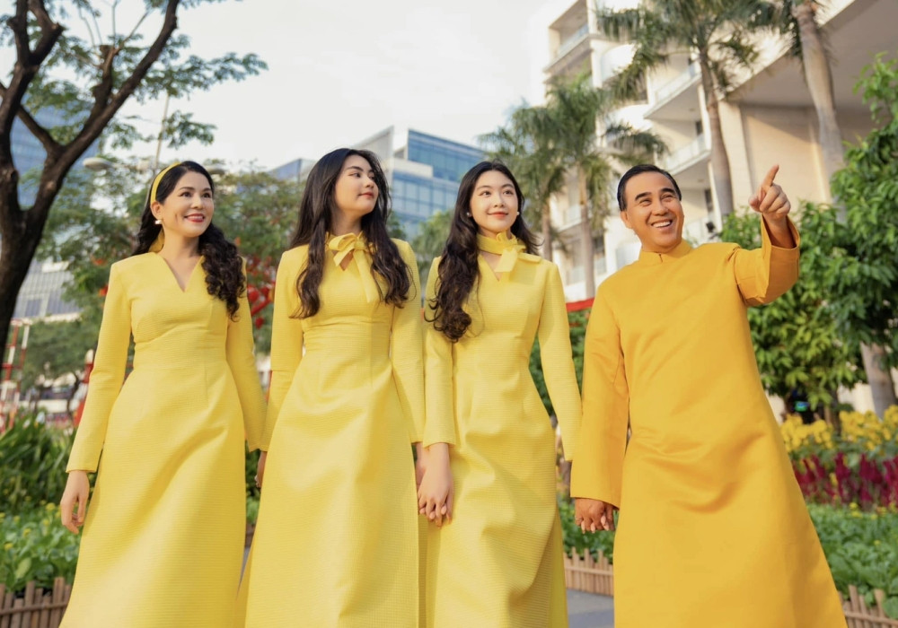 MC Quyền Linh tuổi 55: Tiền bạc, danh vọng… tôi không thiếu gì lúc này!-4