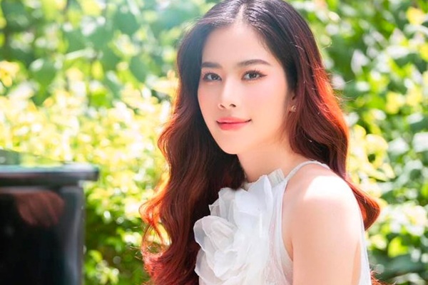 Nam Em đổ lỗi do xem phim Mai của Trấn Thành nên livestream náo loạn showbiz, chuyện gì nữa?-4