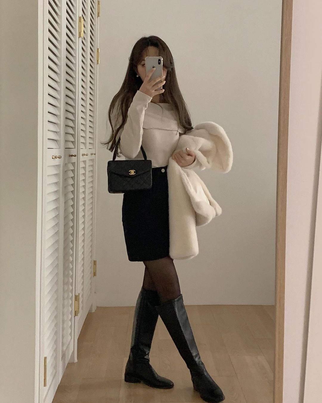 5 chiêu diện đồ ấm áp cho ngày lạnh bất chợt-5