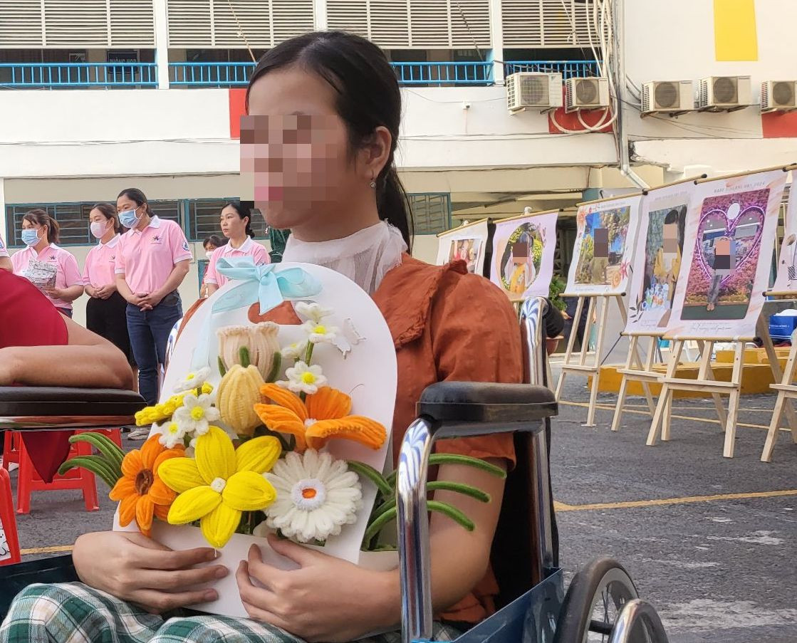 Mẹ day dứt vì gần 10 năm chạy chữa mới biết con bị bệnh hiếm-2