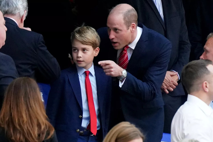 William và Kate đang bí mật đào tạo con trai cả trở thành vị vua tương lai, giúp con không hoảng sợ khi thực hiện các nhiệm vụ hoàng gia-4