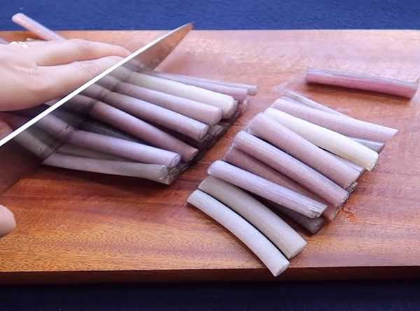 Thay đổi thực đơn gia đình bằng món canh chua cá thác lác thơm ngon nức mũi, ngửi thôi đã thèm-5