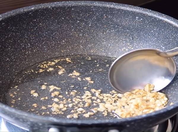 Thay đổi thực đơn gia đình bằng món canh chua cá thác lác thơm ngon nức mũi, ngửi thôi đã thèm-9