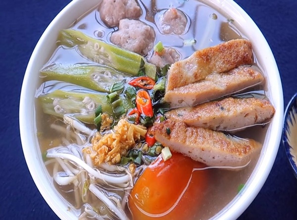 Thay đổi thực đơn gia đình bằng món canh chua cá thác lác thơm ngon nức mũi, ngửi thôi đã thèm-17
