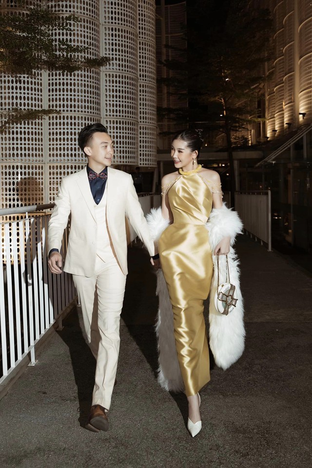 Cuộc sống của Lê Âu Ngân Anh thay đổi thế nào sau khi sinh con trai đầu lòng?-2