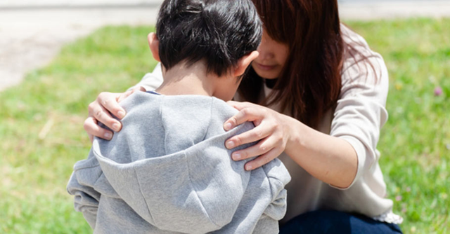 9 câu cha mẹ động viên khi con bị bắt nạt khiến trẻ tổn thương sâu sắc-2