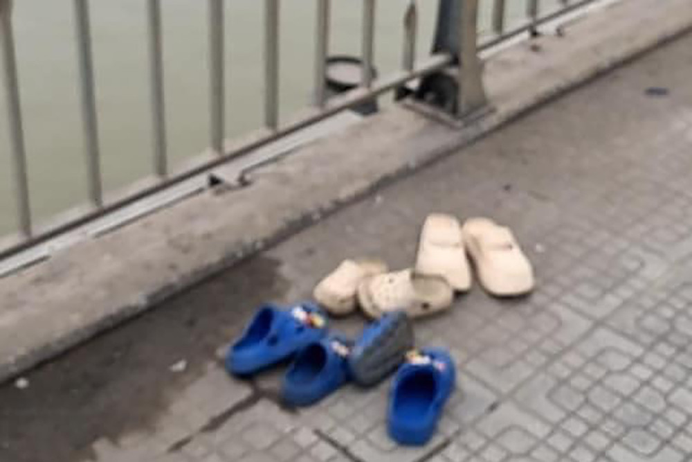 Cảnh sát tìm kiếm 4 người nghi nhảy cầu Đông Trù-3