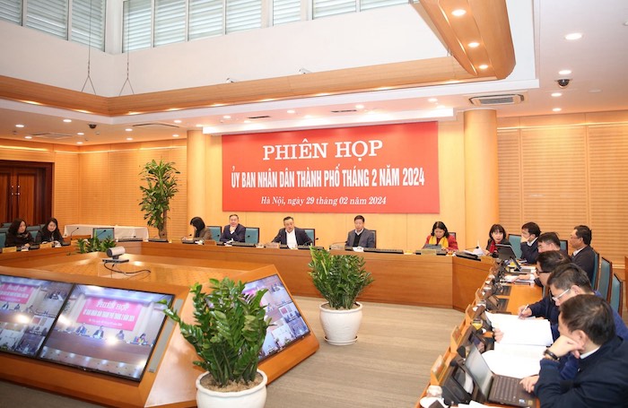 Phiên họp UBND Thành phố thường kỳ tháng 2 năm 2024-2
