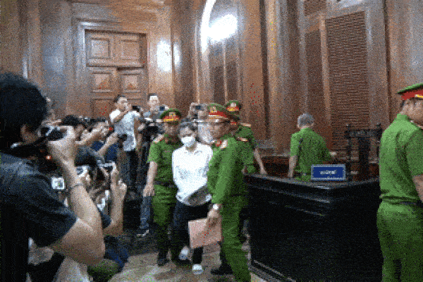 Bị cáo Hàn Ni: Đăng thông tin về đời tư bà Nguyễn Phương Hằng là đúng sự thật-3