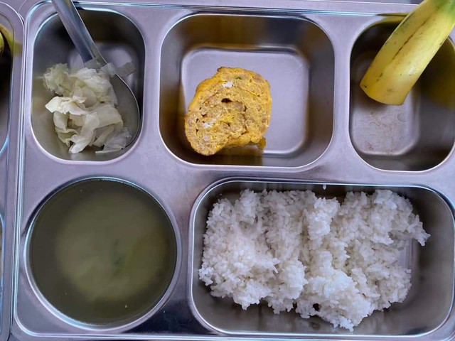 Xôn xao suất ăn giảm cân của học sinh tiểu học-1