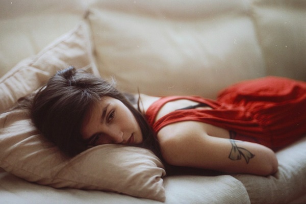 Sáng nào cũng tỉnh dậy vào đúng khung giờ này chứng tỏ có 2 cơ quan nội tạng bị tắc nghẽn, coi chừng tuổi thọ ngắn-2