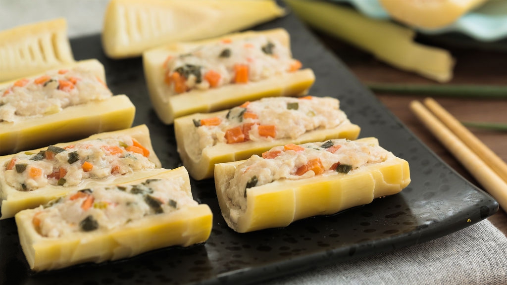 Món ăn giảm cân: Măng tươi nhồi thịt hấp giòn ngọt ngon-7