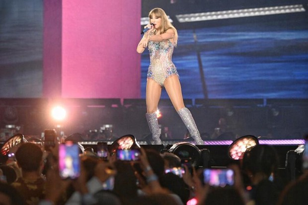 Khán giả bỏ 172 triệu đồng xem Taylor Swift: Hết tiền có thể kiếm lại, cơ hội gặp thần tượng thì chưa chắc-1
