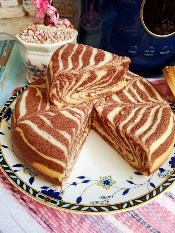 Làm bánh bông lan không dùng lò nướng, nhanh, ngon, đẹp mắt-1