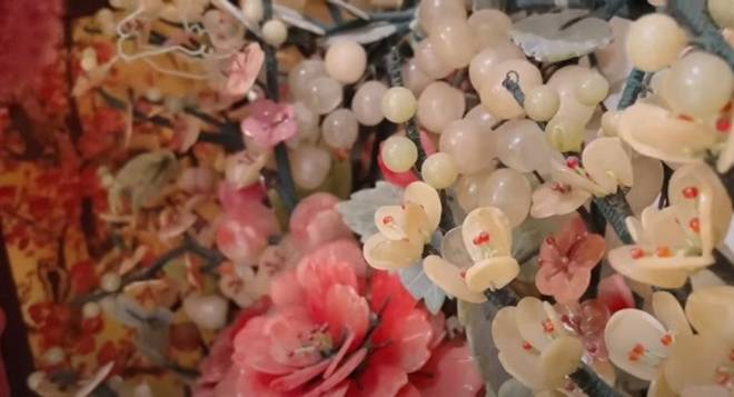 Dinh thự đôi lộng lẫy được Thúy Nga đăng tải nghi là của ca sĩ Huy MC: Bên trong rất nhiều đồ cổ-7