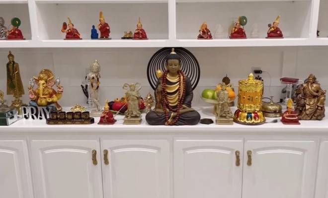 Dinh thự đôi lộng lẫy được Thúy Nga đăng tải nghi là của ca sĩ Huy MC: Bên trong rất nhiều đồ cổ-16